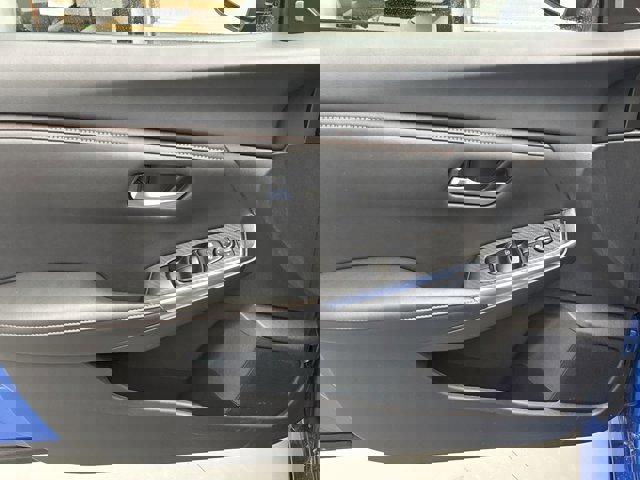 Used 2024 Nissan Sentra SR image 9