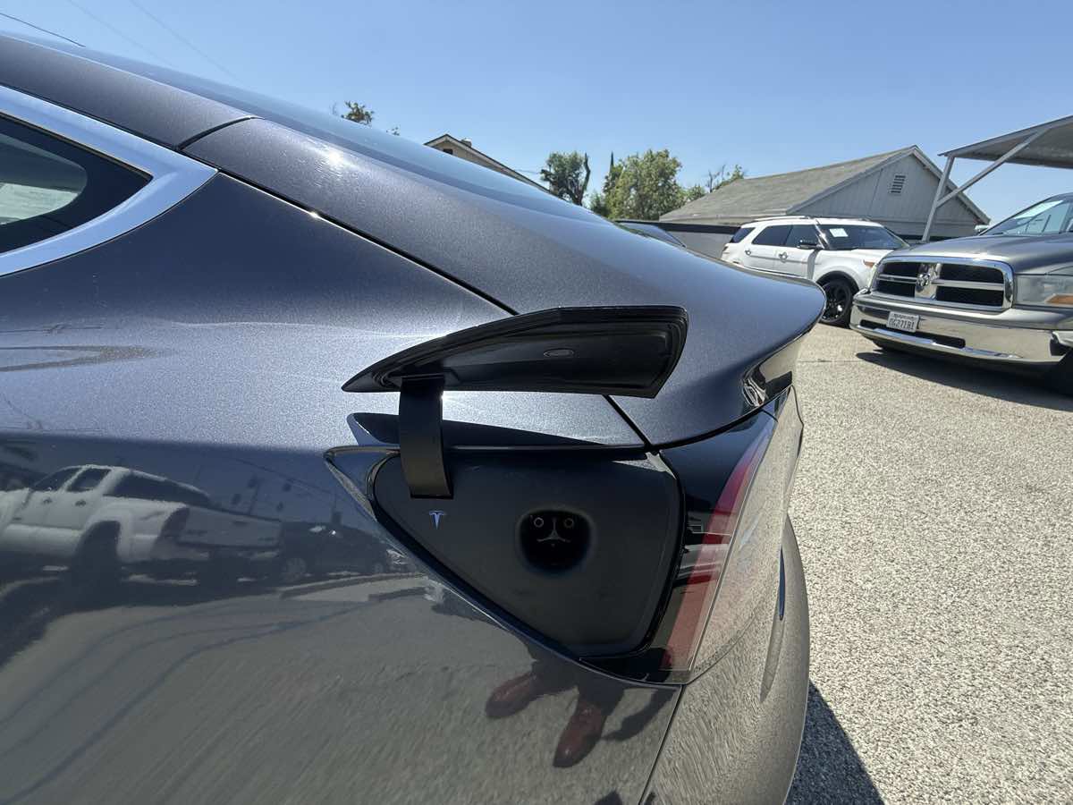 Used 2018 Tesla Model 3 Long Range image 35