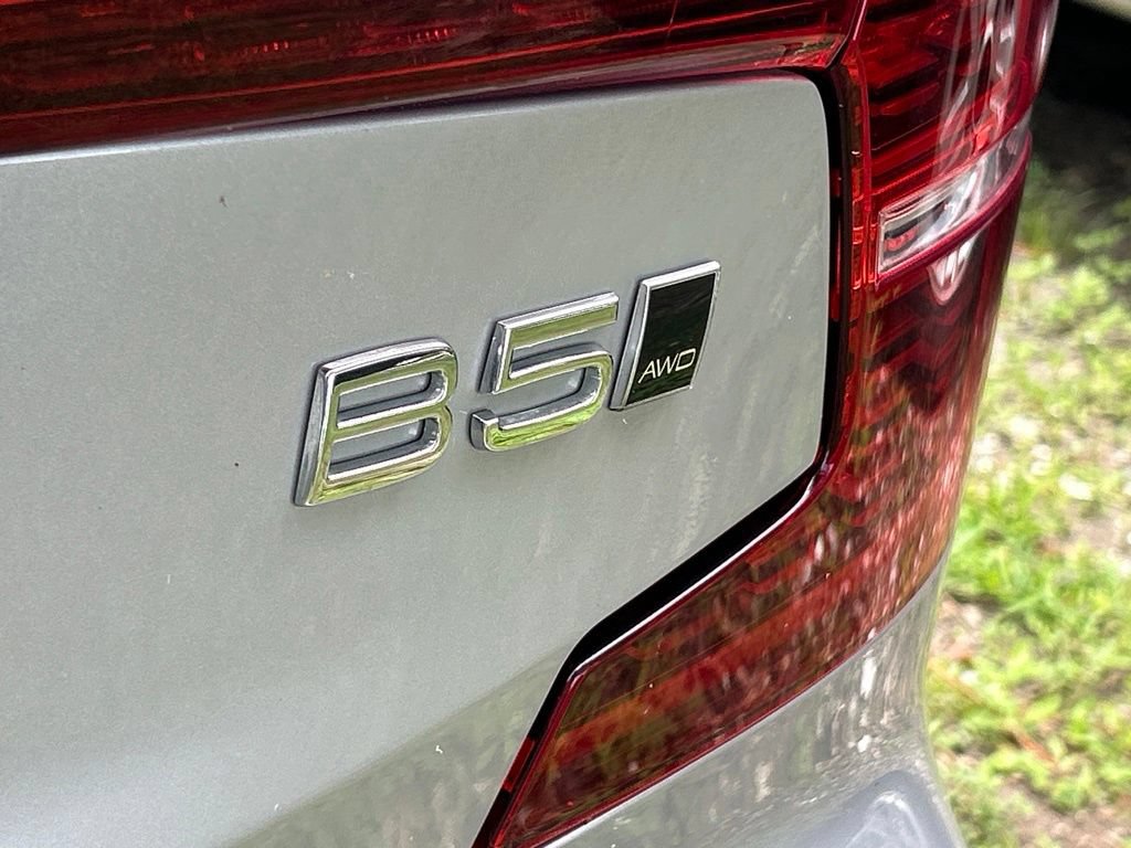 Used 2024 Volvo S60 B5 Plus AWD/4WD image 17