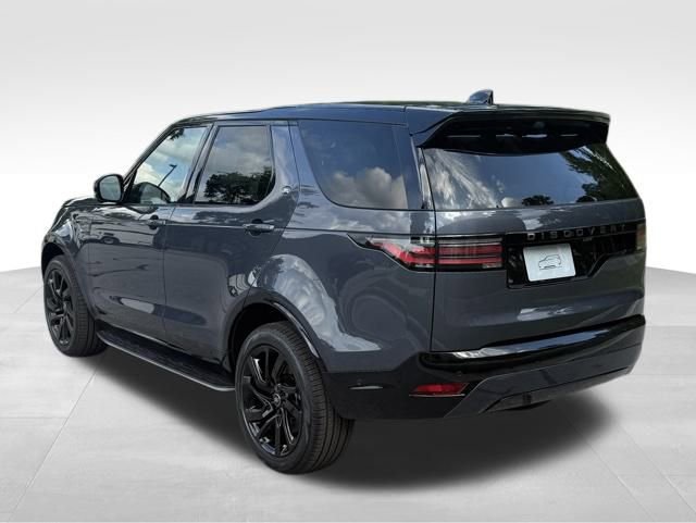 New 2025 Land Rover Discovery Dynamic SE image 3