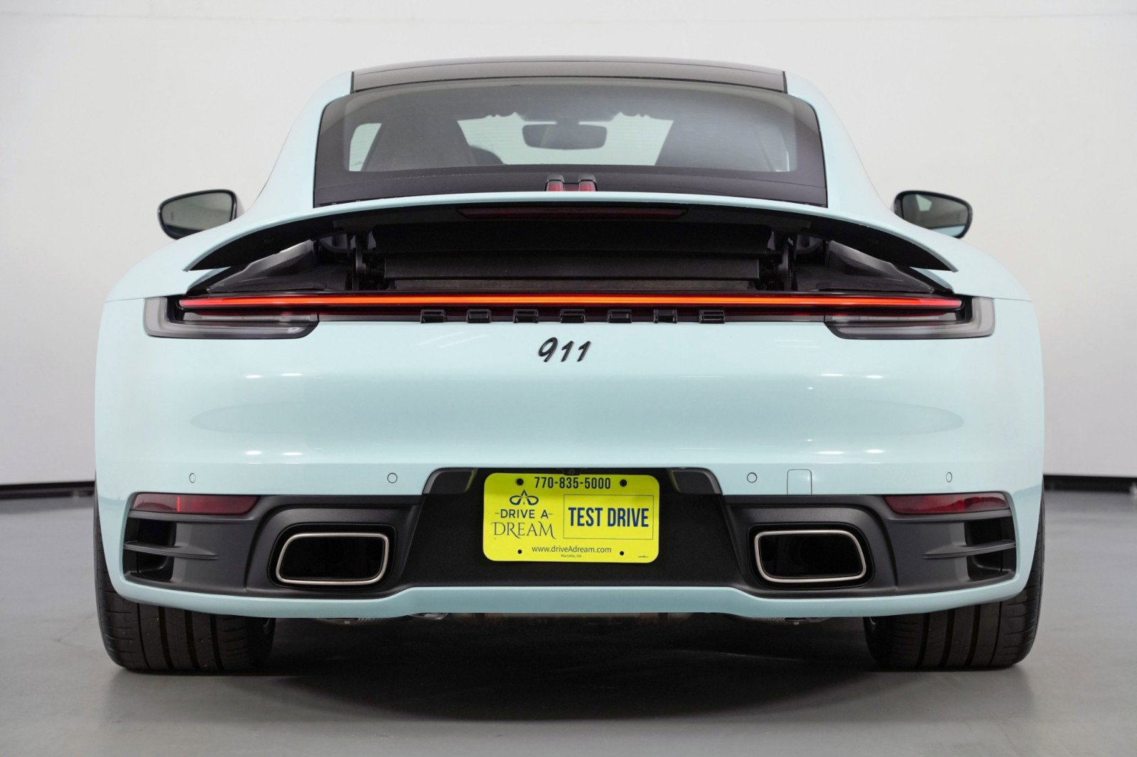 Used 2024 Porsche 911 Carrera image 10