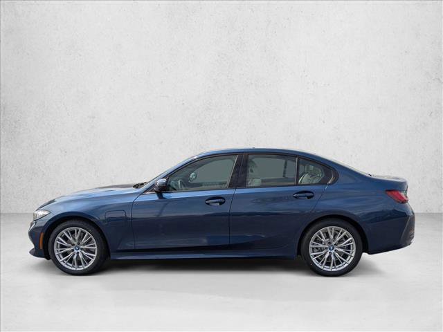 Certified 2023 BMW 330e w/ Premium Package RWD image 9