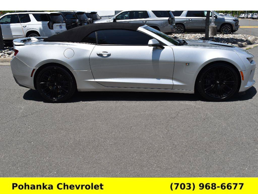 Used 2018 Chevrolet Camaro SS RWD image 8