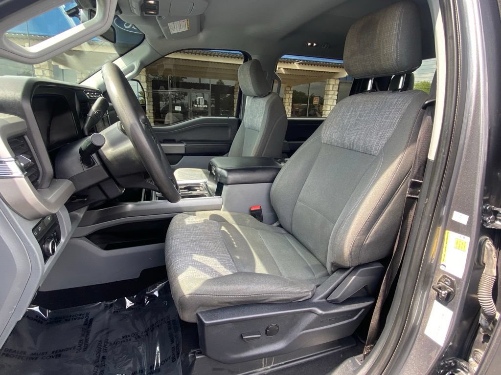Used 2023 Ford F350 XLT w/ XLT Premium Package AWD/4WD image 21