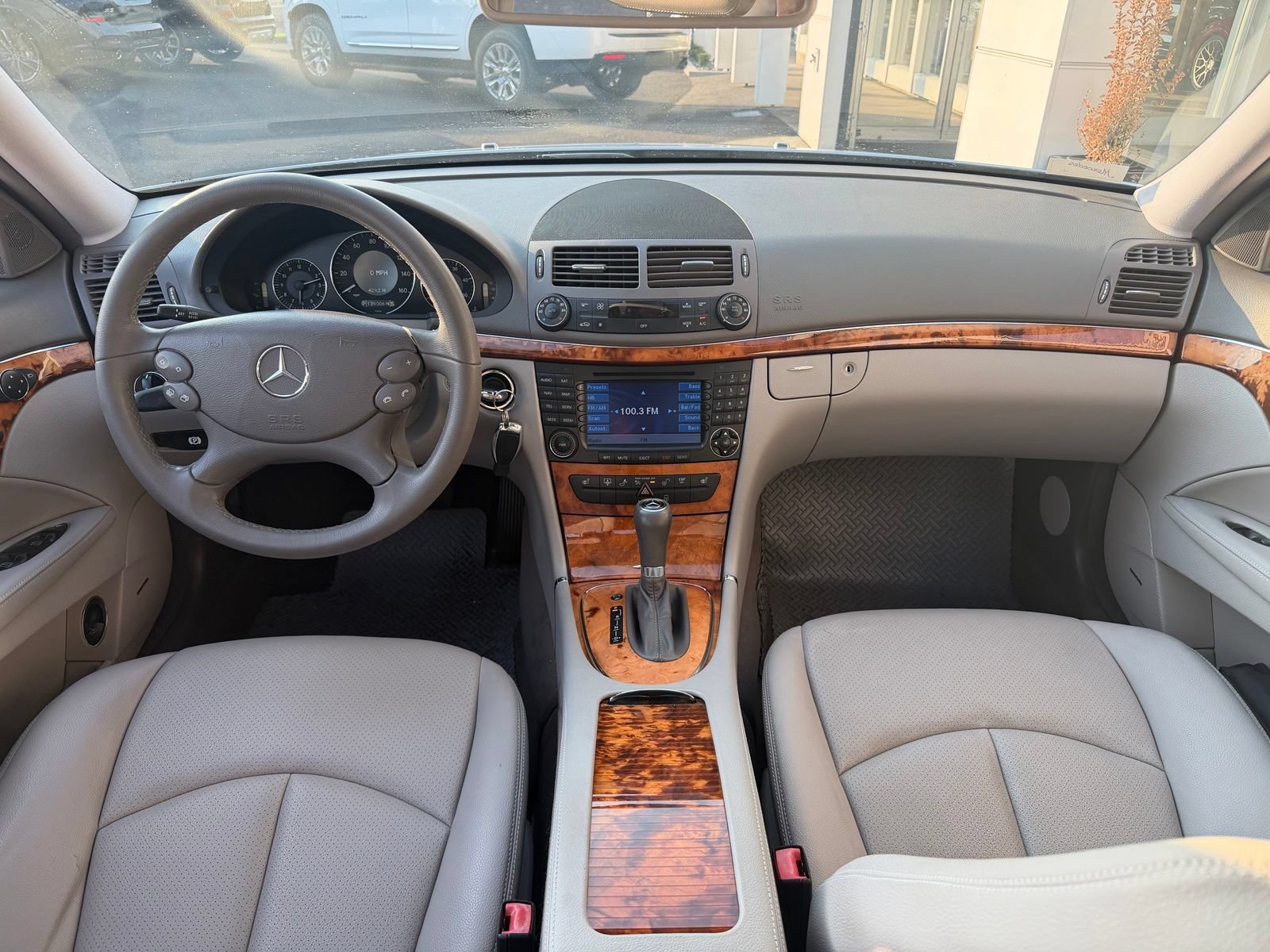 Used 2008 Mercedes-Benz E 320 BlueTEC Sedan image 5