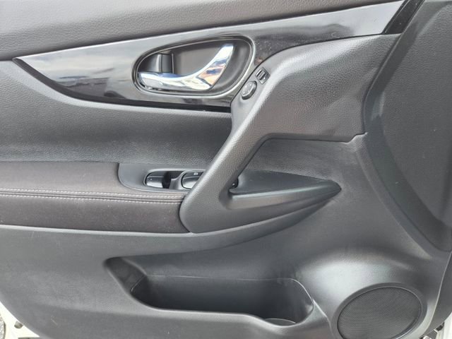 Used 2018 Nissan Rogue Sport AWD image 34