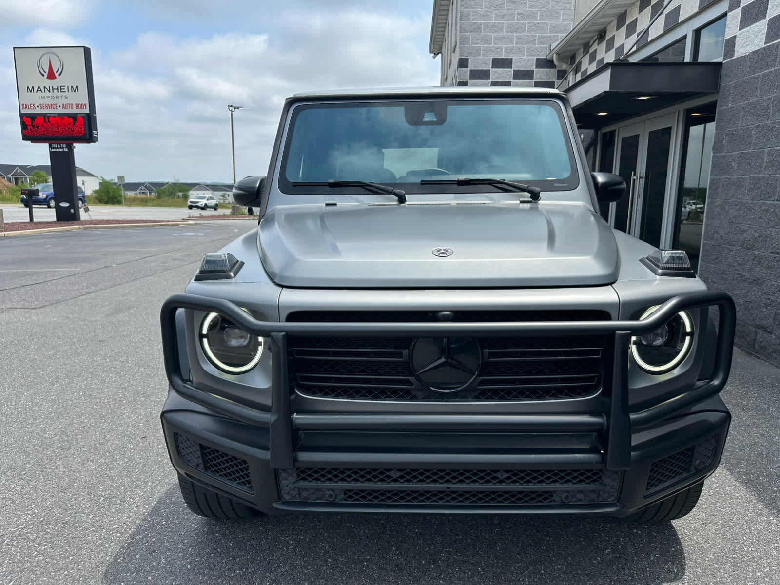 Used 2022 Mercedes-Benz G 550 image 3
