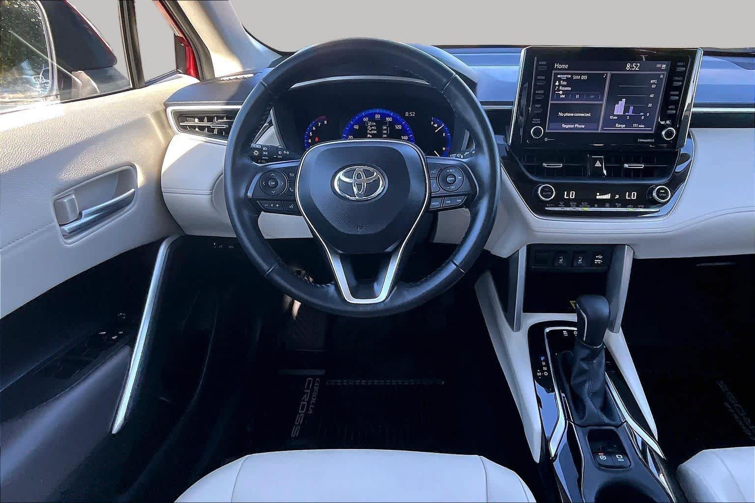 Certified 2022 Toyota Corolla Cross XLE w/ Convenience Package FWD image 5