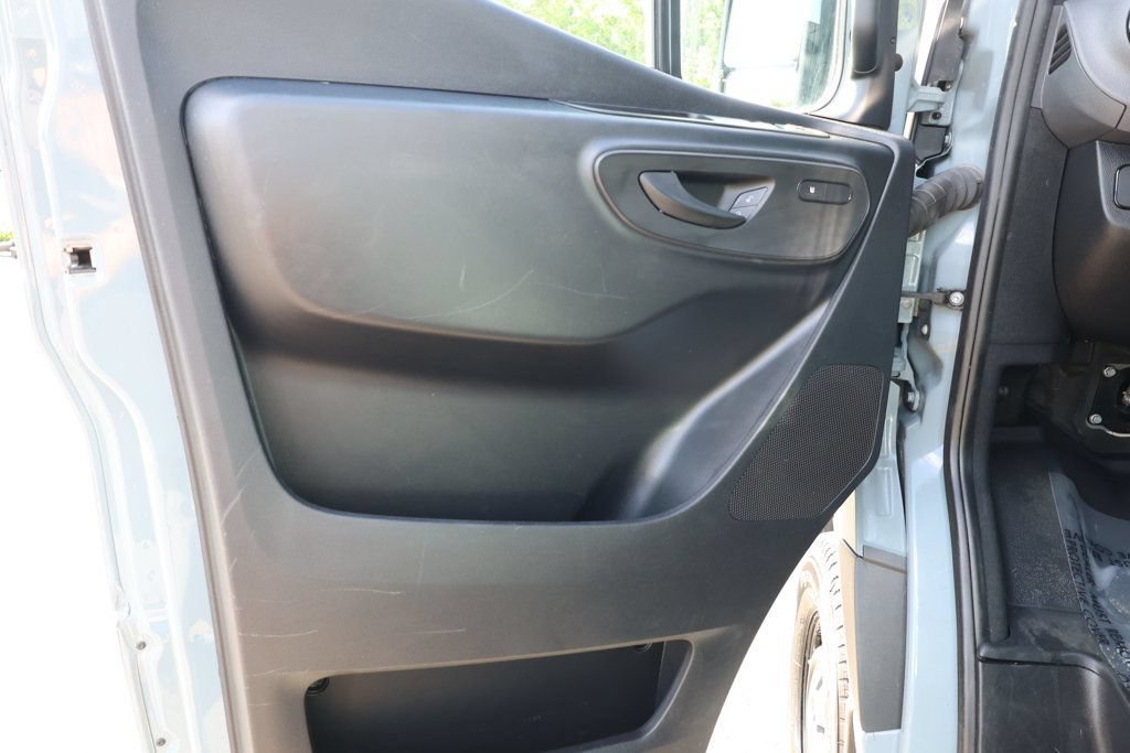 Used 2024 Mercedes-Benz Sprinter 2500 image 10