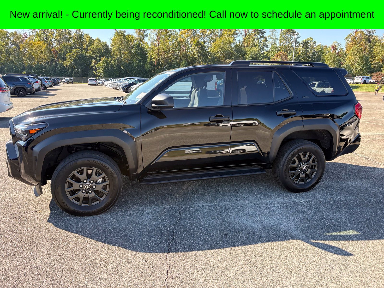 Used 2025 Toyota 4Runner SR5 AWD/4WD image 9