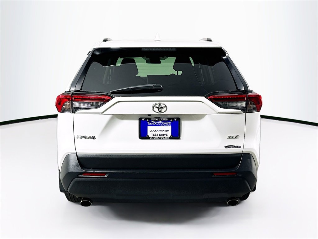 Used 2024 Toyota RAV4 XLE image 15