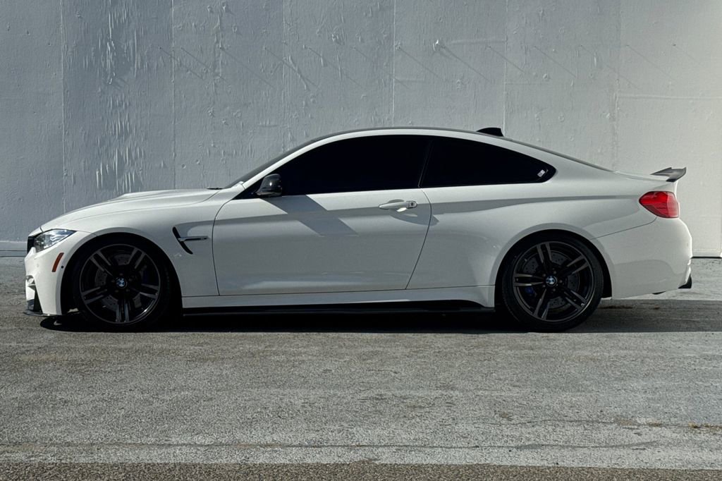 Used 2016 BMW M4 Coupe RWD image 6