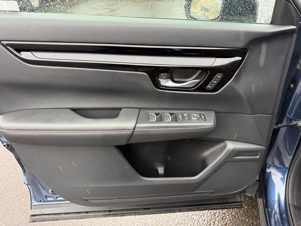 Used 2023 Honda CR-V Sport Touring image 13