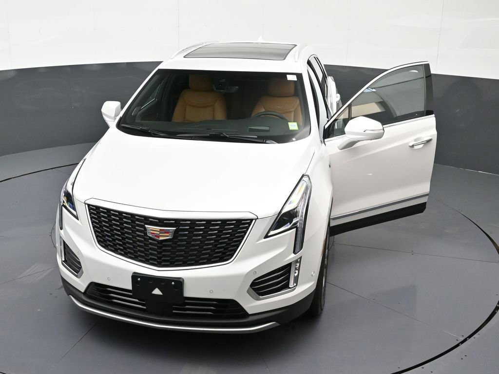 Used 2026 Cadillac XT5 Premium Luxury w/ Driver Assist Package image 33
