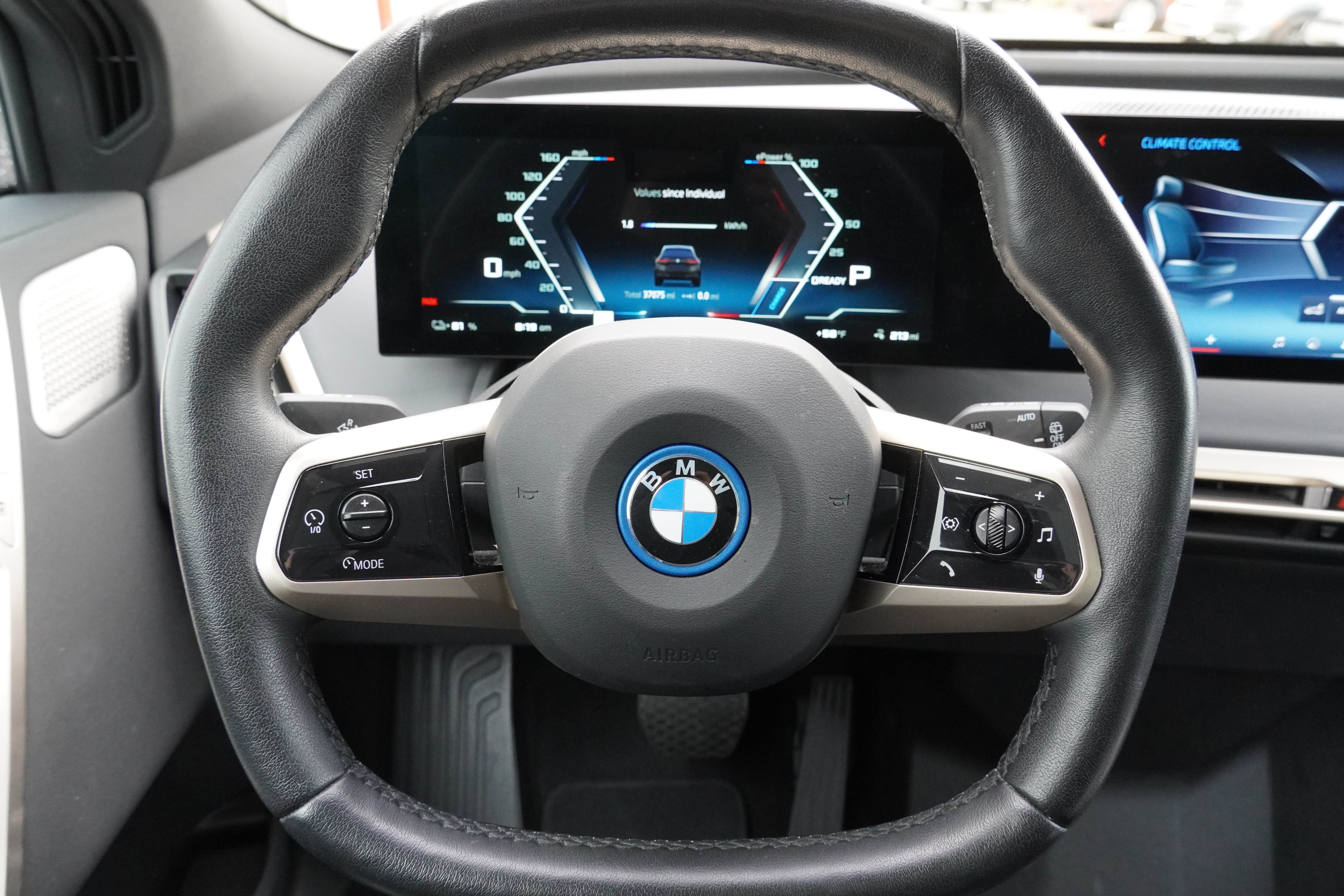 Certified 2024 BMW iX M60 image 18