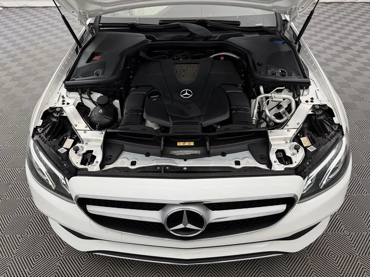 Used 2018 Mercedes-Benz E 400 4MATIC Cabriolet image 47