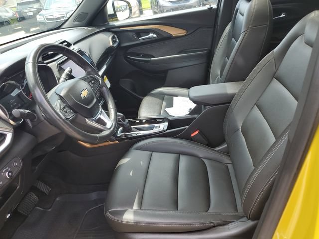 Used 2023 Chevrolet TrailBlazer ACTIV w/ Sun and Liftgate Package AWD/4WD image 17