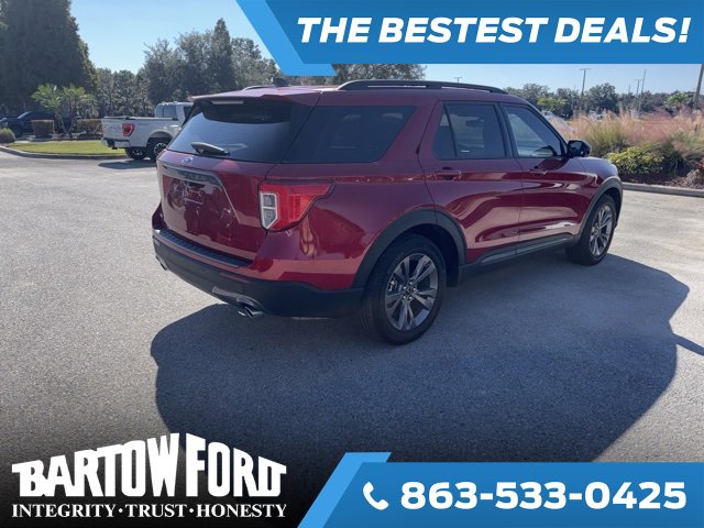 Used 2024 Ford Explorer XLT w/ Equipment Group 202A image 5