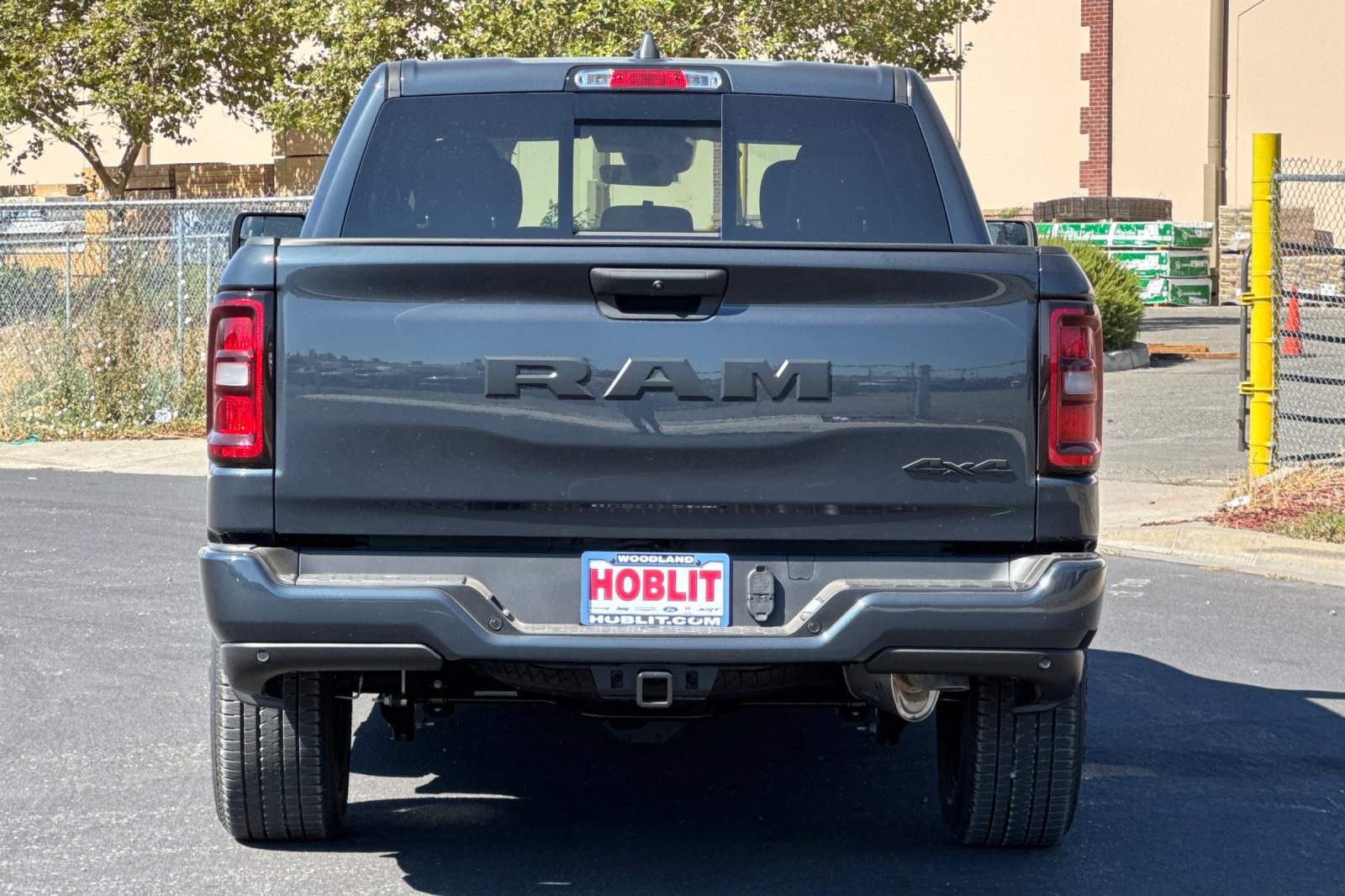 New 2026 RAM 1500 Express AWD/4WD image 4
