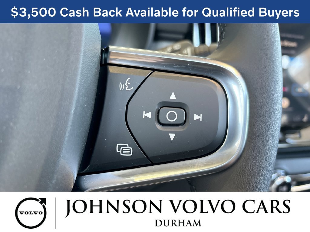 New 2026 Volvo XC40 B5 Plus w/ Climate Package AWD/4WD image 10