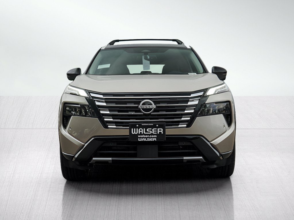 New 2026 Nissan Rogue Platinum AWD/4WD image 2