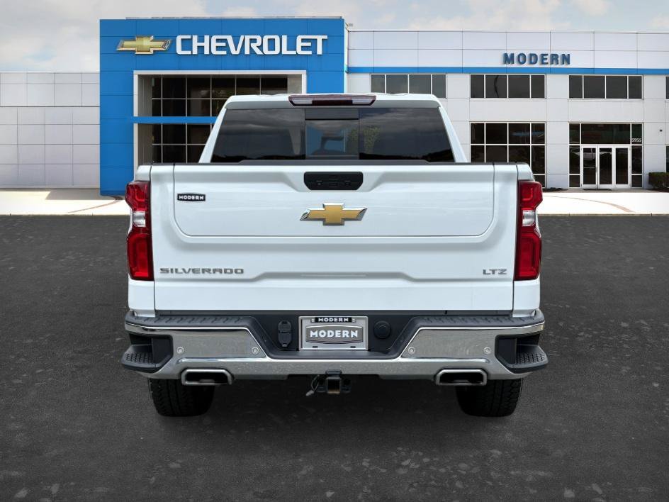 Used 2021 Chevrolet Silverado 1500 LTZ w/ Safety Package II AWD/4WD image 4