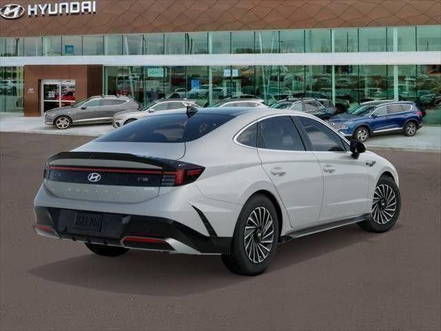 New 2026 Hyundai Sonata SEL FWD image 4