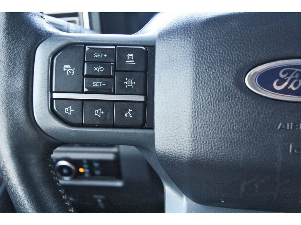 Certified 2024 Ford F350 Lariat w/ Lariat Ultimate Package AWD/4WD image 18