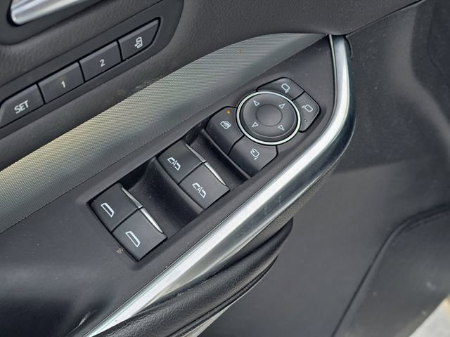 Used 2022 Cadillac XT4 Premium Luxury AWD/4WD image 11