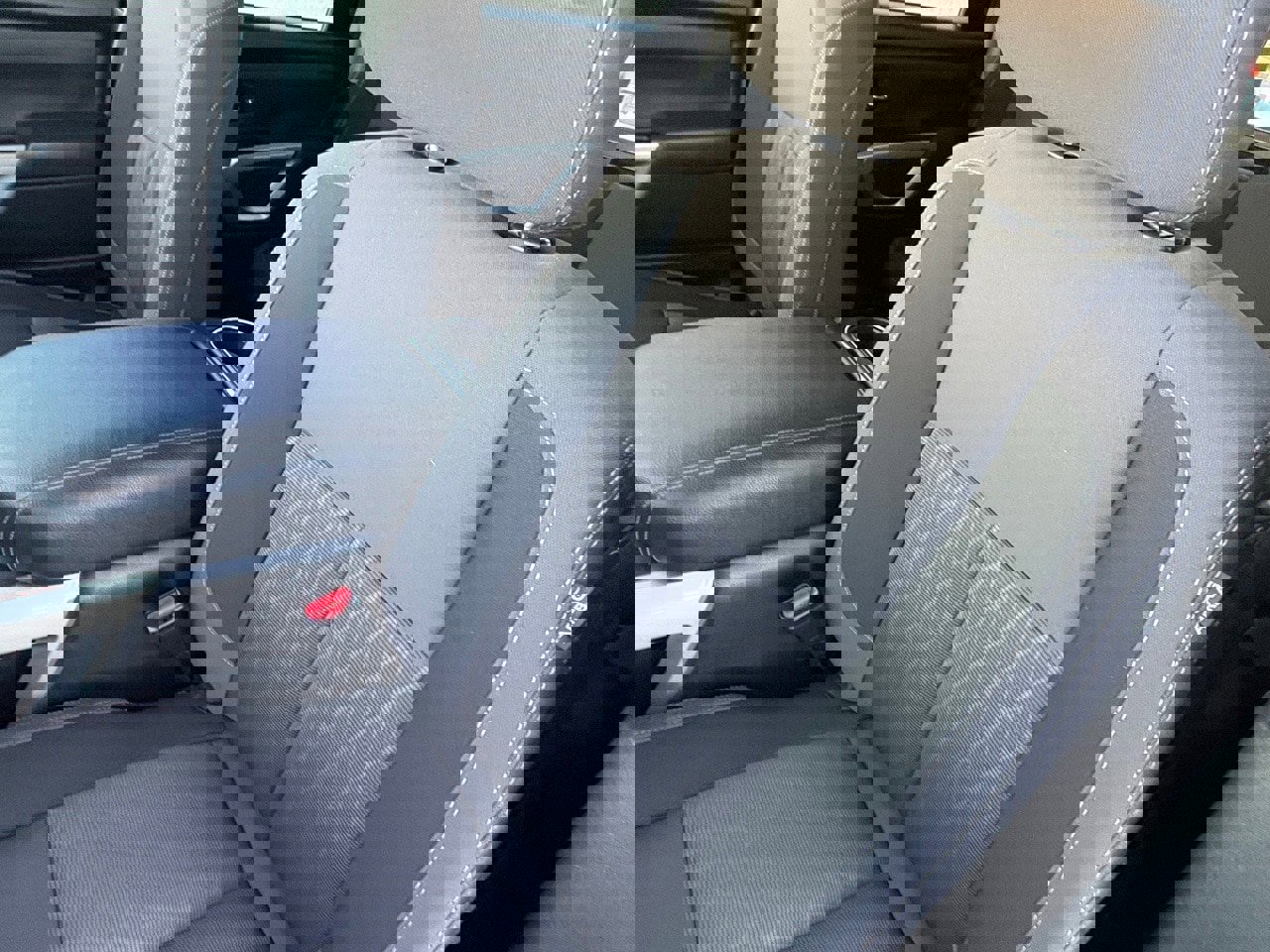 Certified 2024 Nissan Titan SV w/ SV Convenience Package image 34