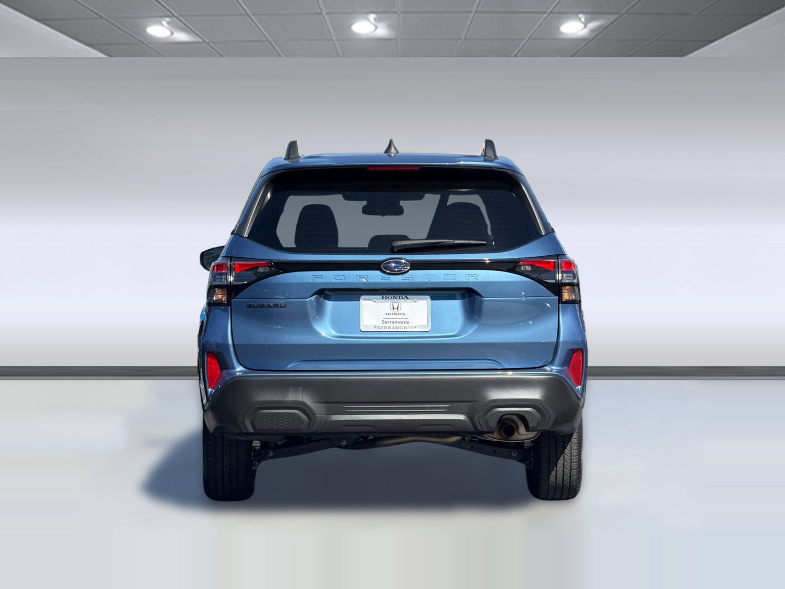 Used 2025 Subaru Forester Premium image 9