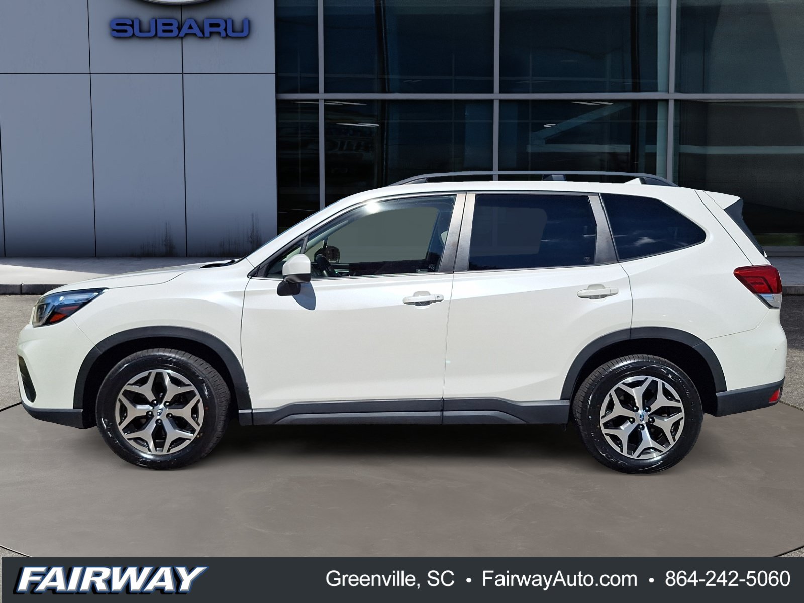 Used 2020 Subaru Forester Premium AWD/4WD image 8
