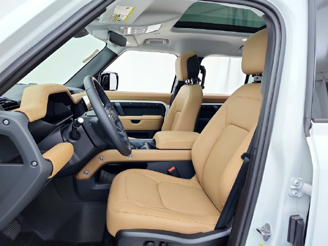 New 2026 Land Rover Defender 110 X-Dynamic SE AWD/4WD image 21