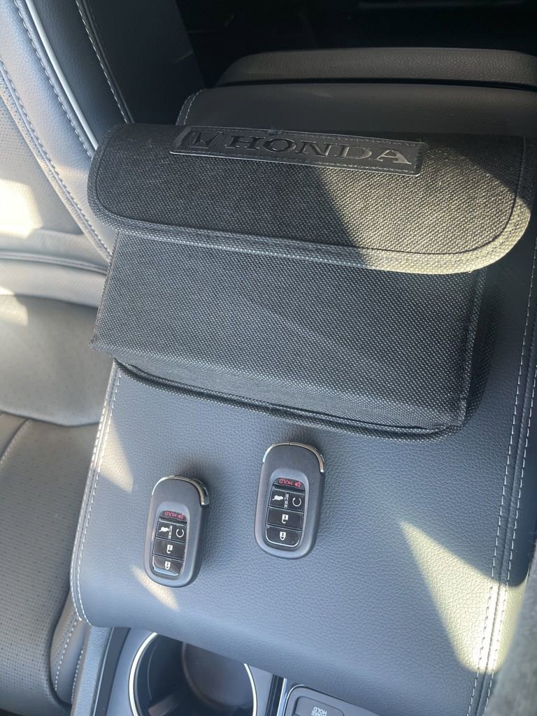 Used 2023 Honda Pilot Elite image 15