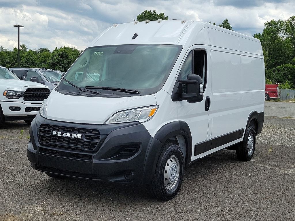 Used 2023 RAM ProMaster 2500 FWD image 5