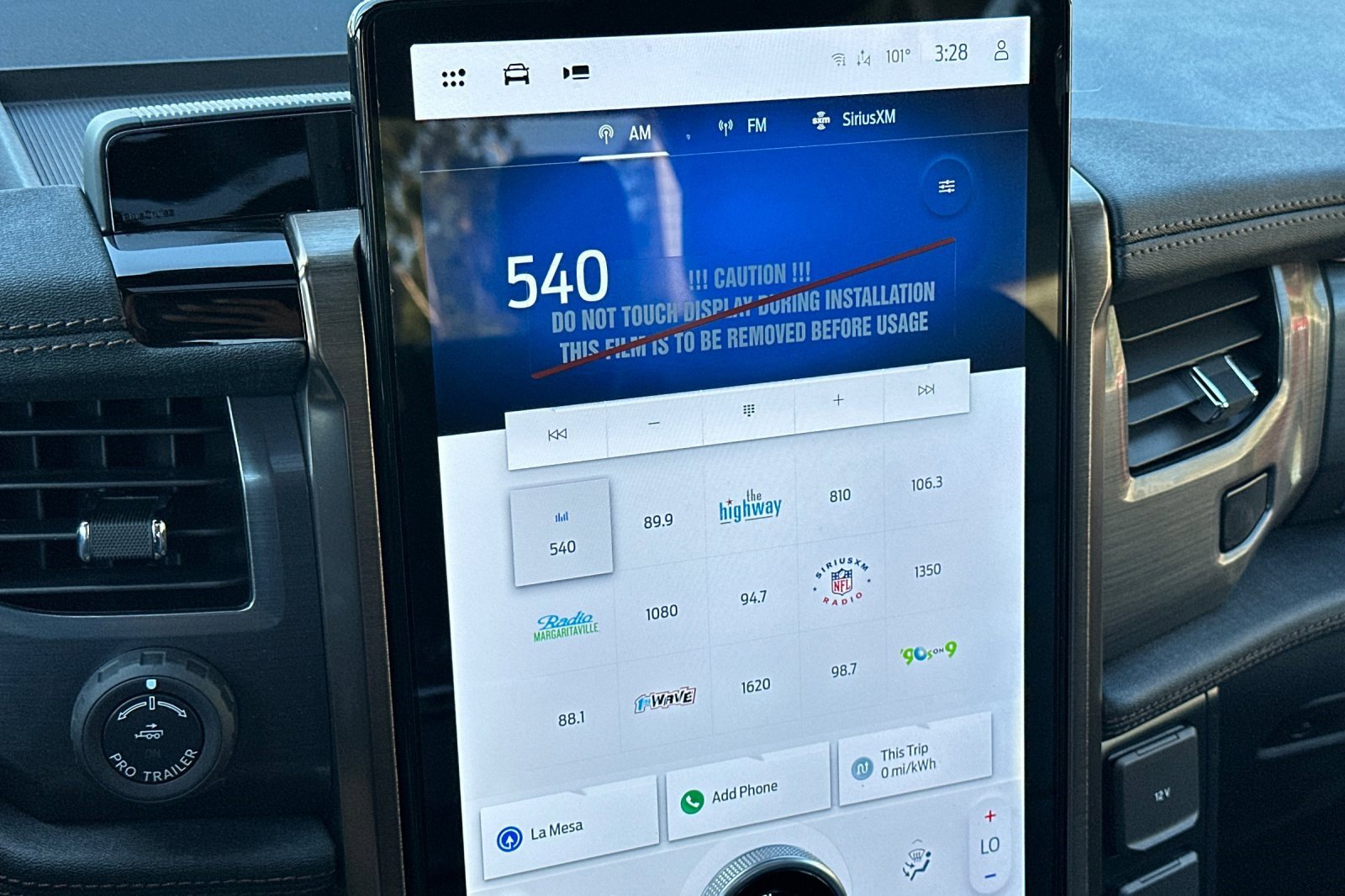 New 2025 Ford F150 Lightning Lariat image 16