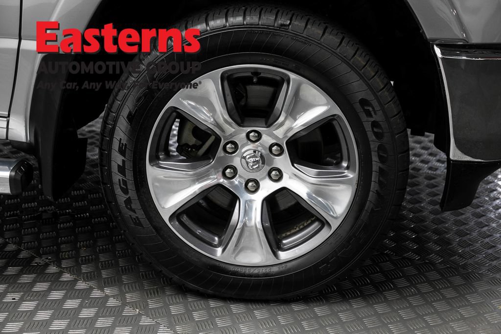 Used 2019 RAM 1500 Laramie AWD/4WD image 33