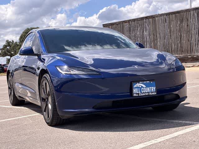 Used 2024 Tesla Model 3 Standard Range RWD image 10