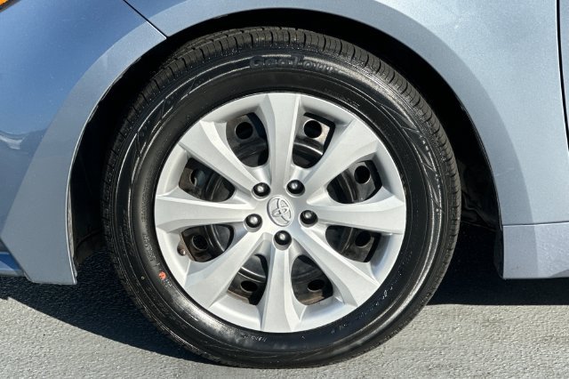 Certified 2024 Toyota Corolla LE FWD image 29