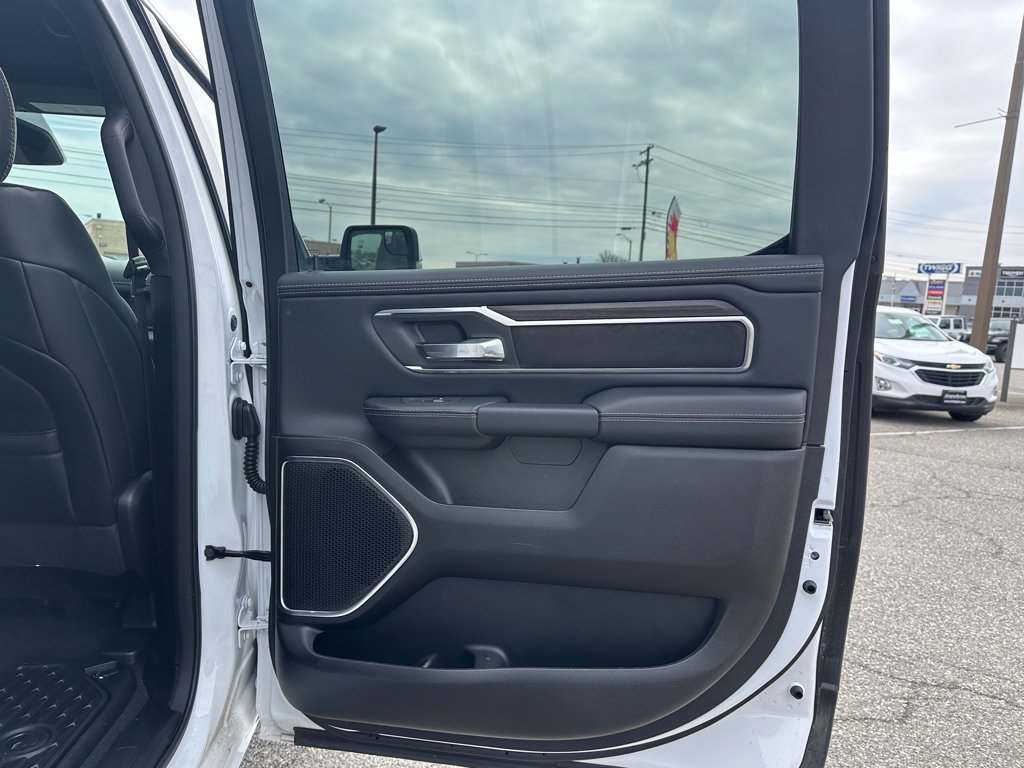 Used 2026 RAM 1500 Laramie AWD/4WD image 14