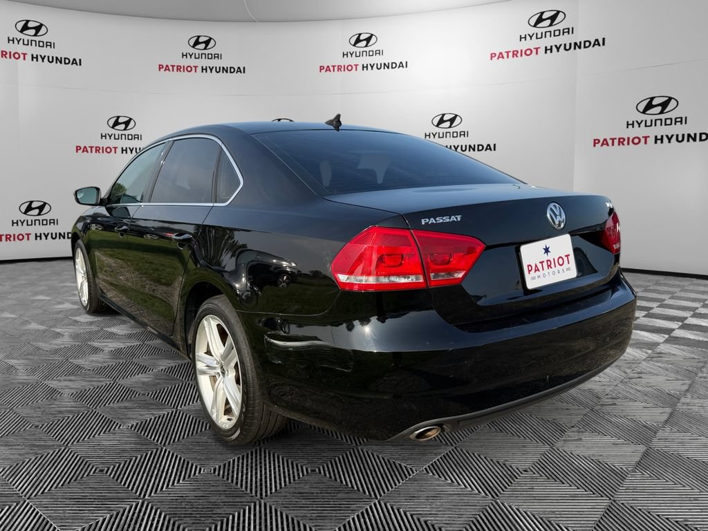 Used 2015 Volkswagen Passat TDI SE FWD image 5