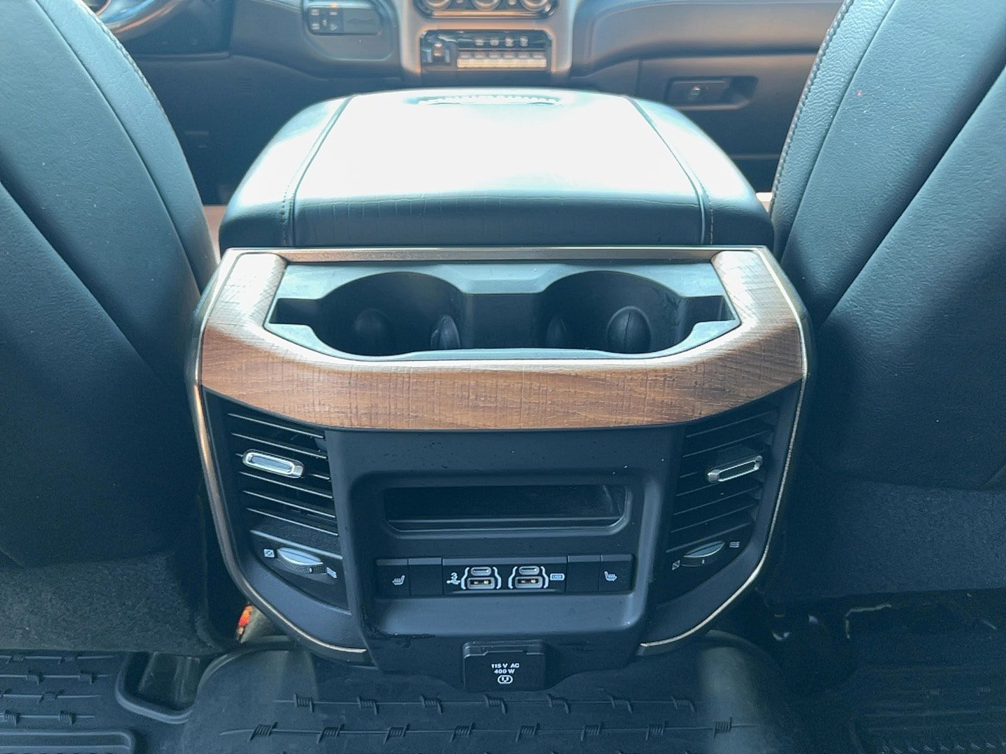 Used 2020 RAM 2500 Longhorn w/ Safety Group AWD/4WD image 29