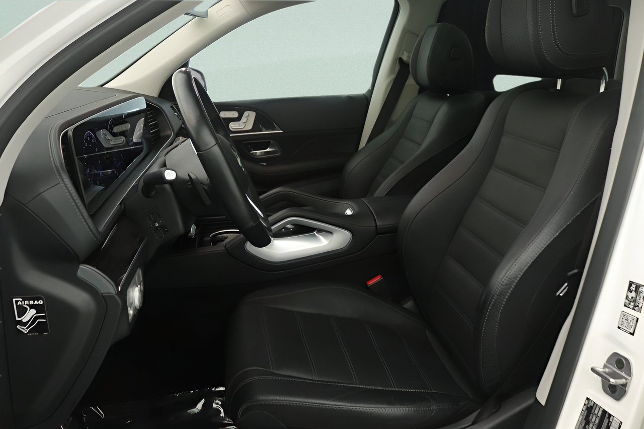 Used 2022 Mercedes-Benz GLS 450 4MATIC image 30