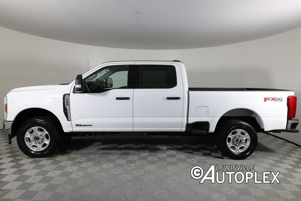 Used 2025 Ford F250 XLT w/ FX4 Off-Road Package AWD/4WD image 9