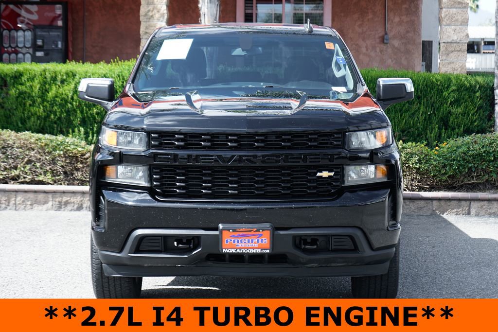 Used 2021 Chevrolet Silverado 1500 Custom w/ LPO, Blackout Package RWD image 3