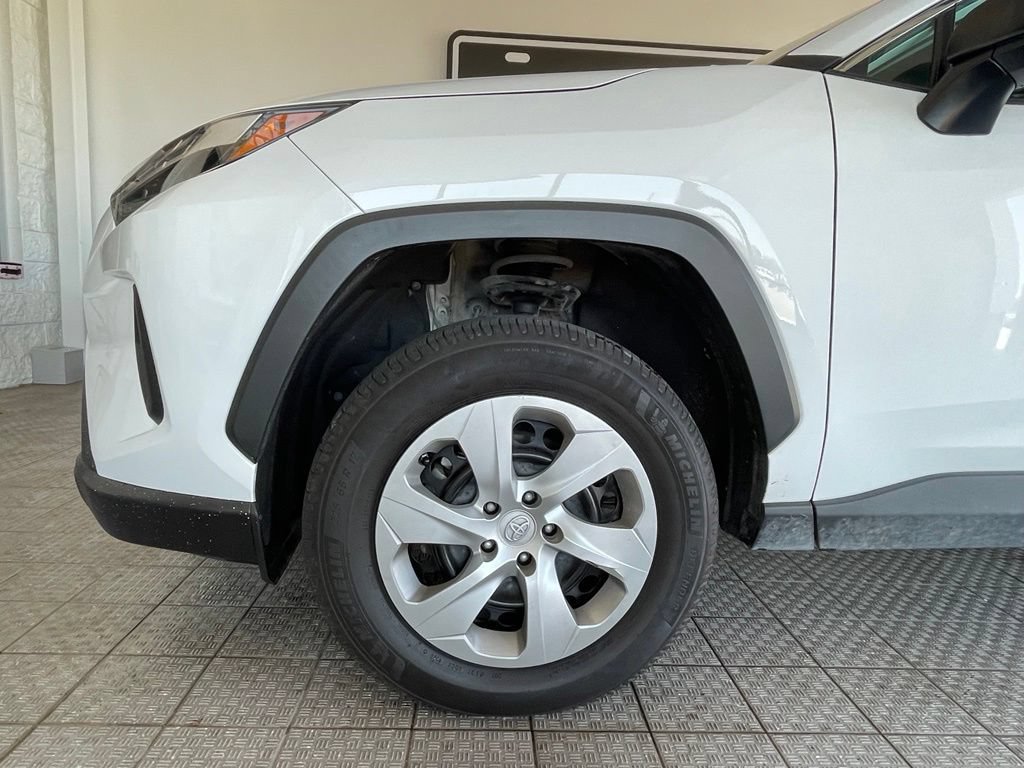 Used 2023 Toyota RAV4 LE FWD image 30