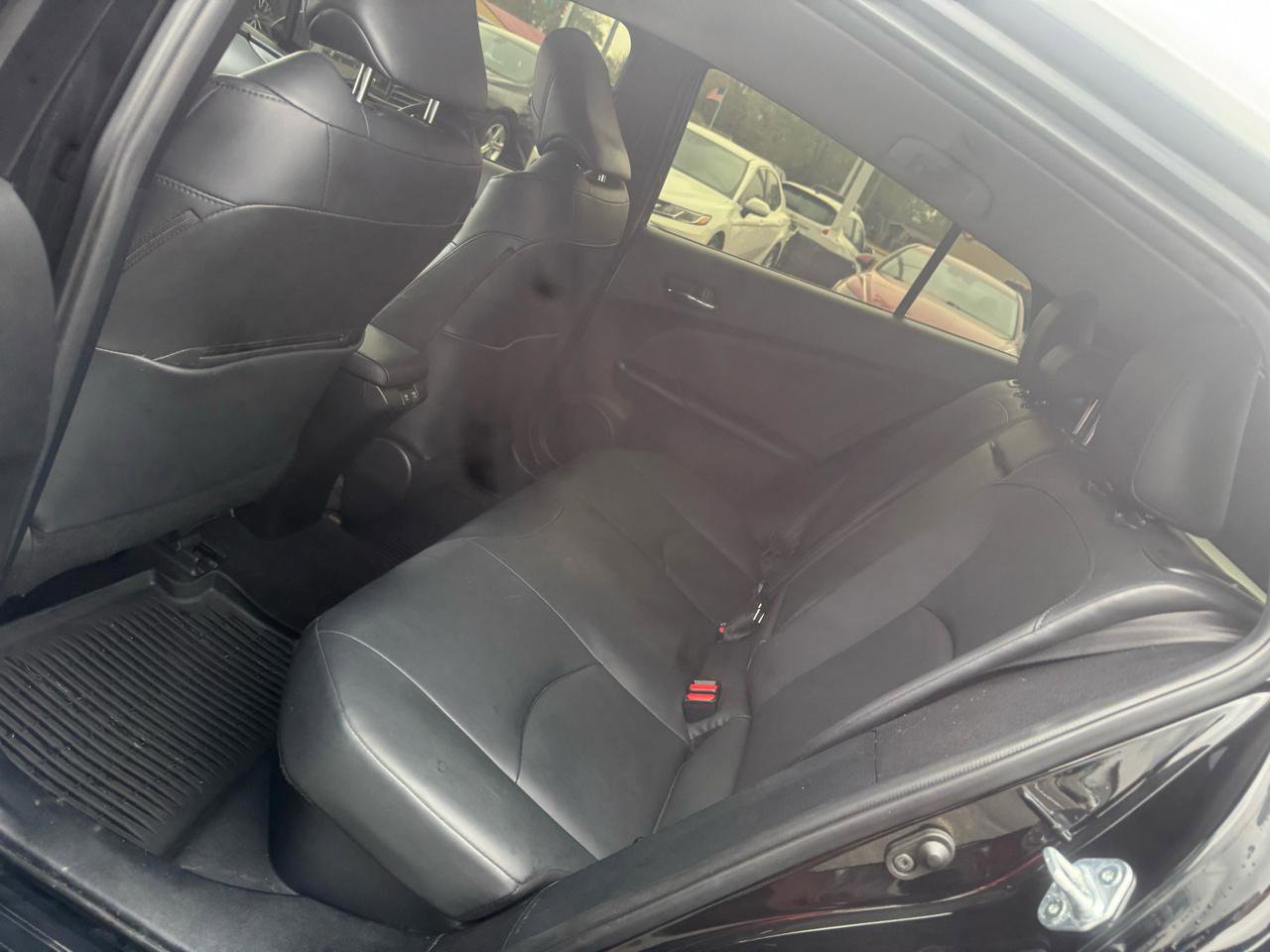 Used 2022 Toyota Prius XLE FWD image 26