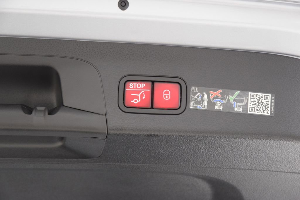 Used 2025 Mercedes-Benz GLS 450 4MATIC image 30