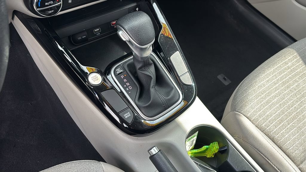 Used 2022 Kia Soul S FWD image 21
