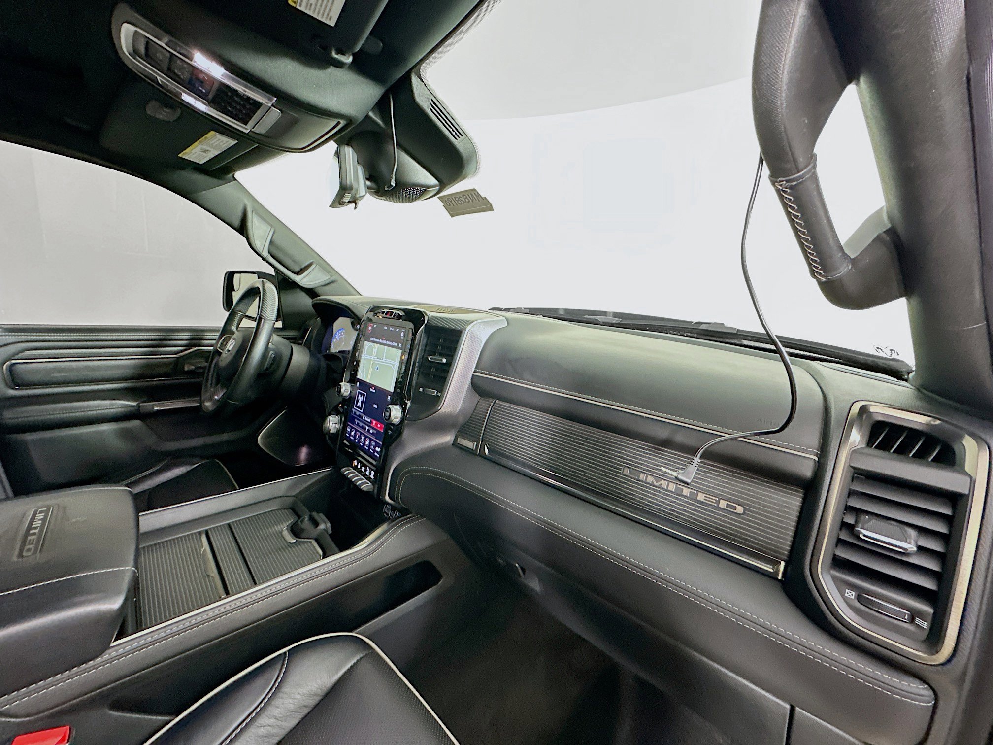 Certified 2021 RAM 1500 Limited w/ Night Edition image 36